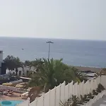 Vivienda Tauro * Puerto del Carmen (Lanzarote)