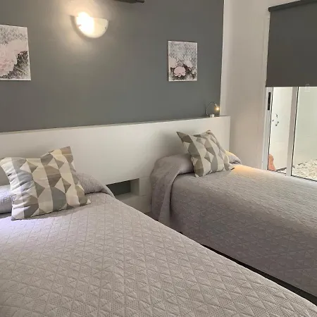 Vivienda Tauro Daire *